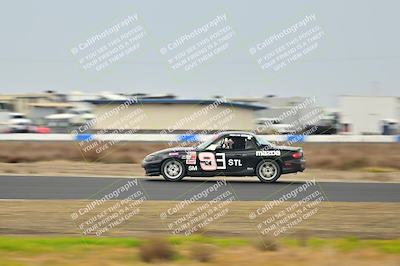 media/Jan-26-2025-CalClub SCCA (Sun) [[cfcea7df88]]/Group 1/Race/